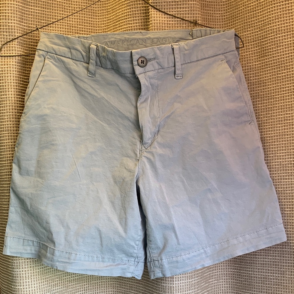 American Eagle Outfitters Light Blue Ladies Flat Front Chino Shorts